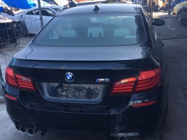 BMW M5  2012