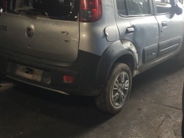Fiat Uno  0
