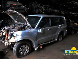 Mitsubishi Pajero Pajero GLS  2003