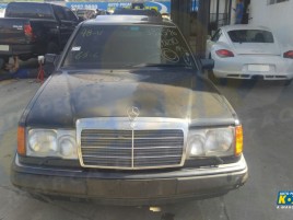 Mercedes-Benz 300-E 3.0  1991