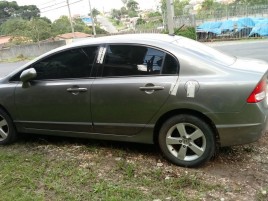 Honda Civic  2010