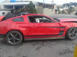 Ford Mustang  2012