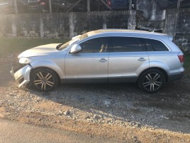 Audi Q7  2008