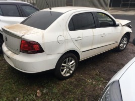 VW - VolksWagen Voyage  2012