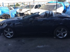 Mercedes-Benz SLK 230  0