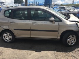 Honda Fit  2005