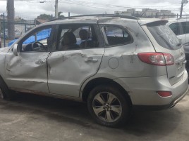 Hyundai Santa Fe  0