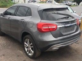 Mercedes-Benz GLA 200 Mercedes Benz  Gla 200 2016 2015