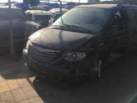 Chrysler Gran Caravan Chrysler Gran Caravan 2006 2005