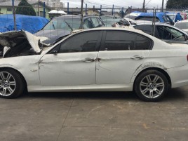 BMW 318 Bmw 318 2012  2011