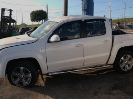 VW - VolksWagen AMAROK Volkswagen Amarok 2013 2013