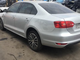 VW - VolksWagen Jetta Volkswagen Jetta 2013 2012