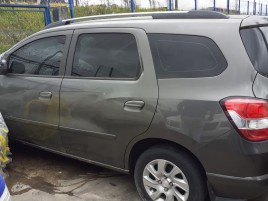 Chevrolet  Spin Chevrolet Spin 2012